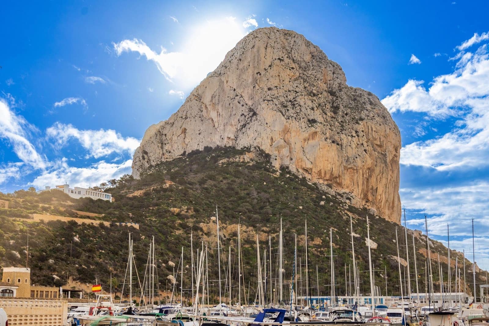 1 bedroom Flat for rent in Calpe / Calp with pool garage - € 890 (Ref: 9816052)