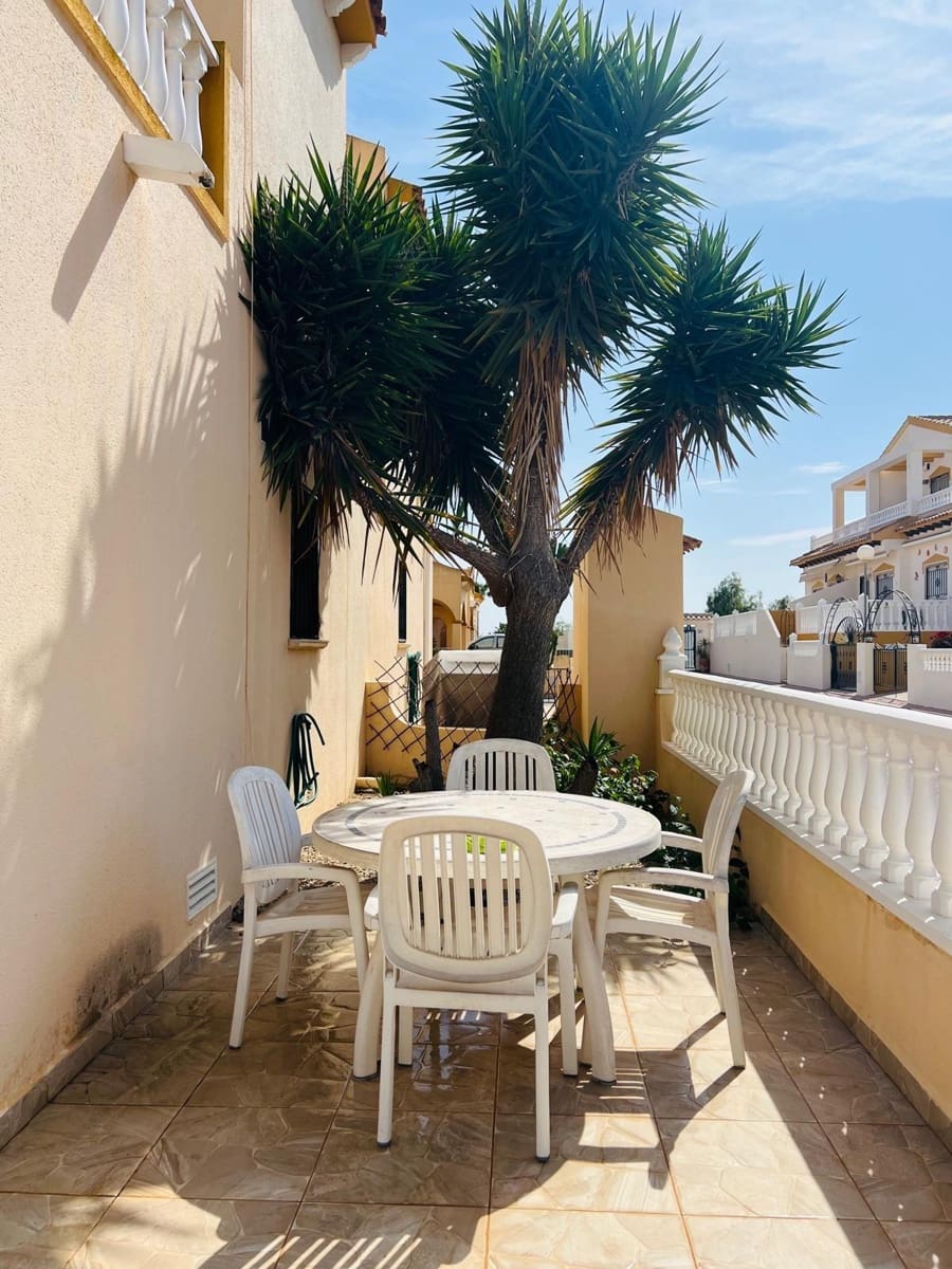 2 camera da letto Villetta a Schiera in vendita in Orihuela con piscina - 195.000 € (Rif: 9818118)