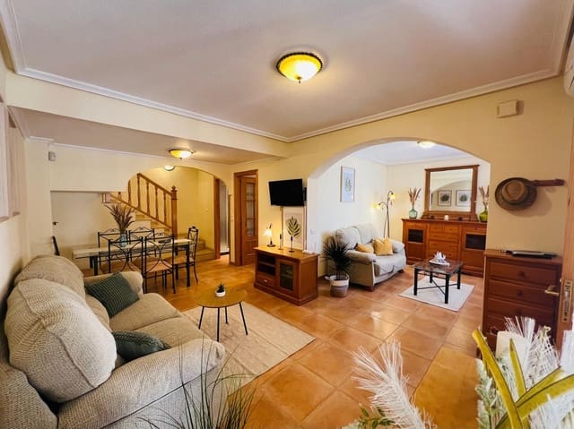 2 camera da letto Villetta a Schiera in vendita in Orihuela con piscina - 195.000 € (Rif: 9818118)
