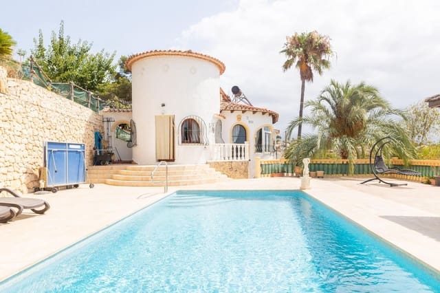 4 soveværelse Villa til salg i Moraira, Teulada-Moraira med swimmingpool garage - € 740.000 (Ref: 9820420)