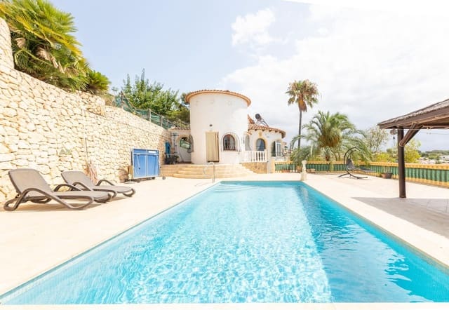 4 soveværelse Villa til salg i Moraira, Teulada-Moraira med swimmingpool garage - € 740.000 (Ref: 9820420)