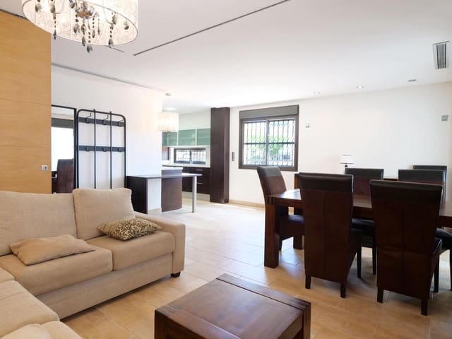 2 chambre Appartement à vendre à Los Secanos, Guardamar del Segura avec piscine garage - 310 000 € (Ref: 9831762)