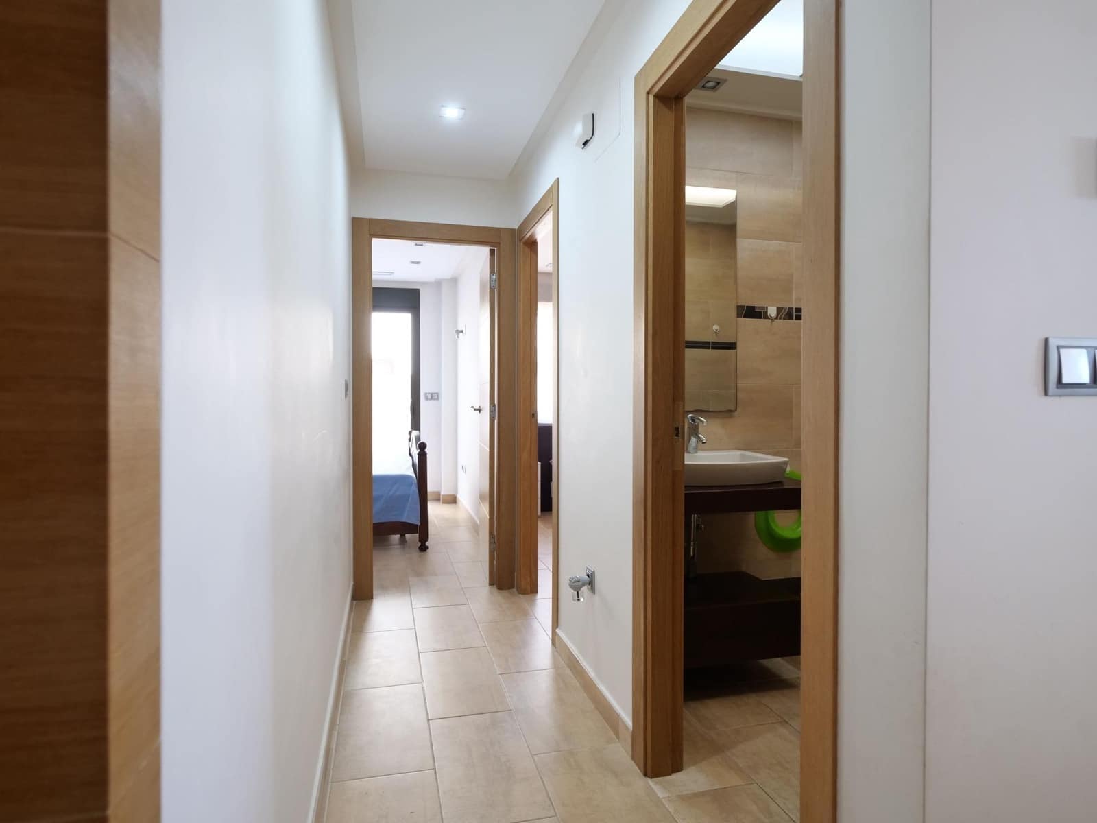 2 chambre Appartement à vendre à Guardamar del Segura avec piscine garage - 310 000 € (Ref: 9831762)