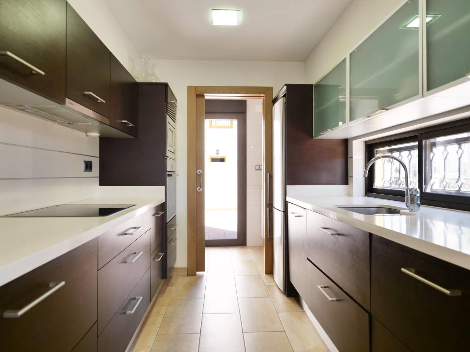 2 chambre Appartement à vendre à Guardamar del Segura avec piscine garage - 310 000 € (Ref: 9831762)