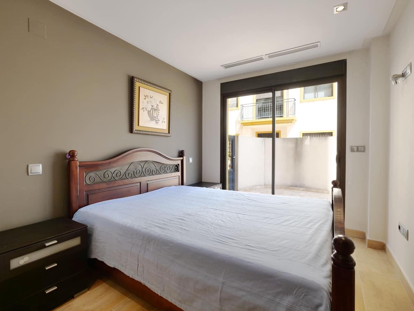 2 chambre Appartement à vendre à Guardamar del Segura avec piscine garage - 310 000 € (Ref: 9831762)
