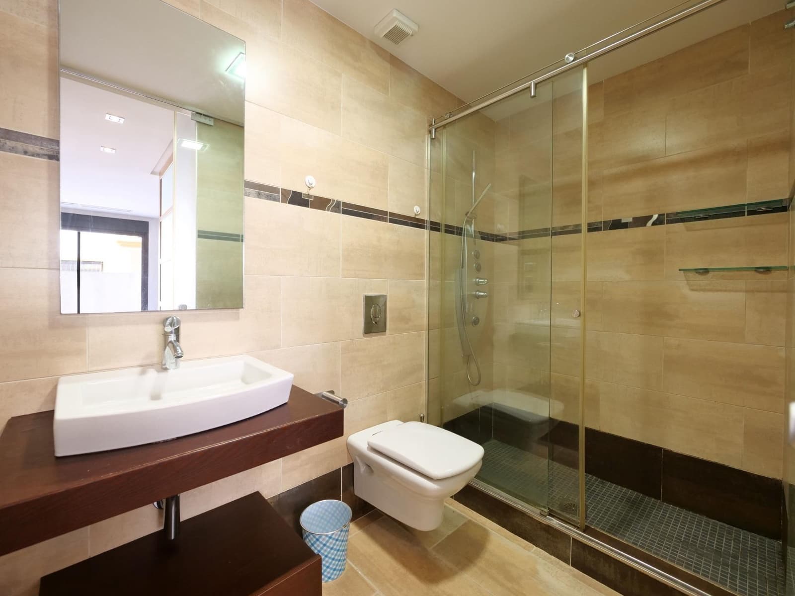 2 chambre Appartement à vendre à Guardamar del Segura avec piscine garage - 310 000 € (Ref: 9831762)