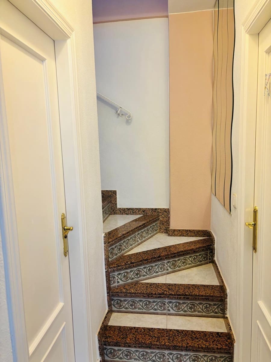 3 bedroom Terraced Villa for sale in Aguas Nuevas with pool garage - € 185,000 (Ref: 9839618)
