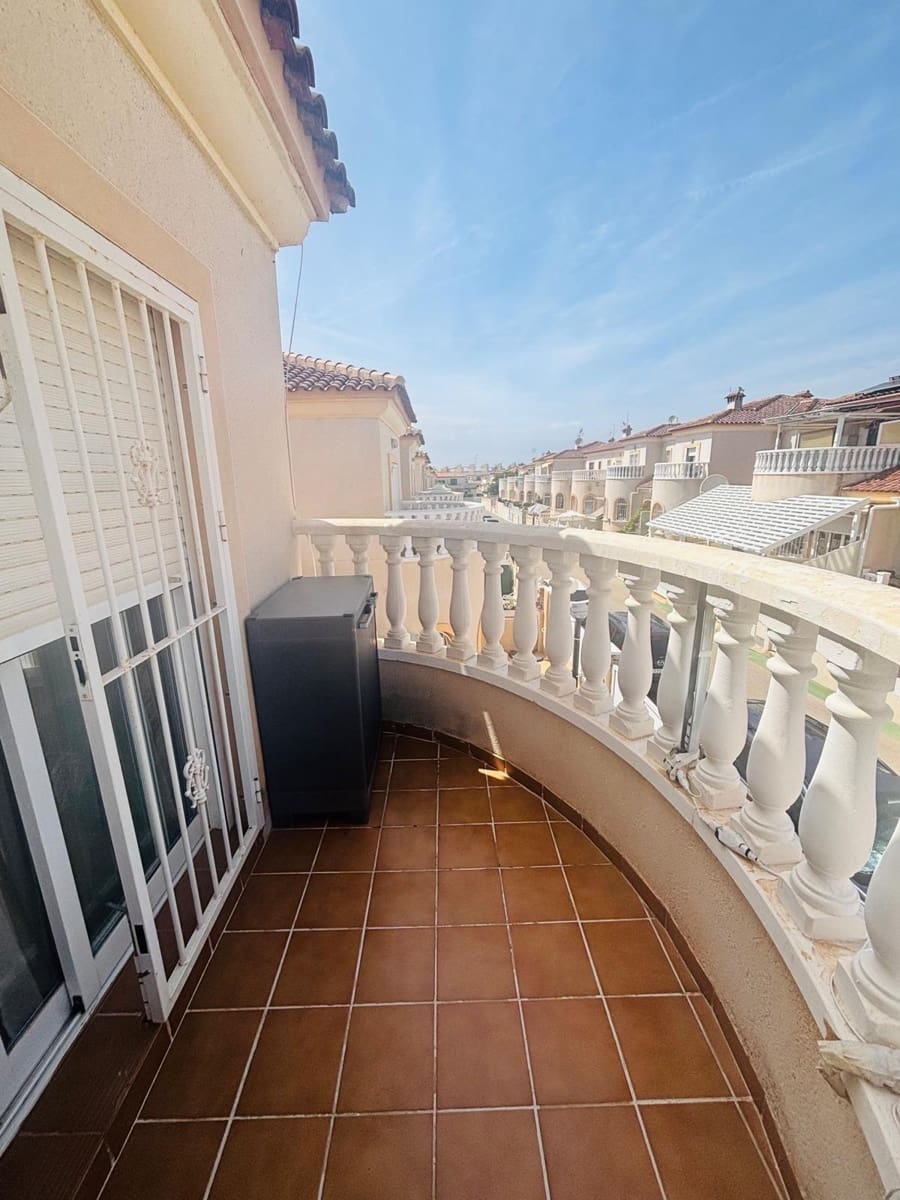 3 bedroom Terraced Villa for sale in Aguas Nuevas with pool garage - € 185,000 (Ref: 9839618)