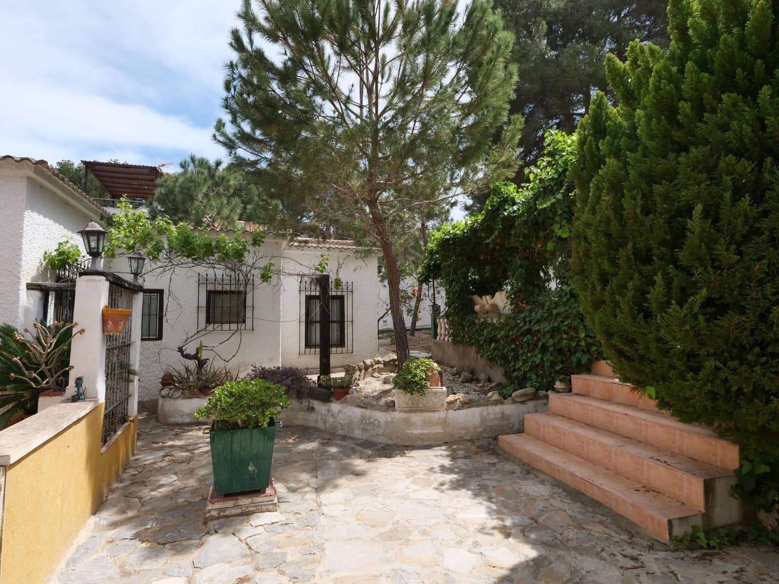 6 Zimmer Villa zu verkaufen in Los Balcones mit Pool Garage - 499.000 € (Ref: 9846657)