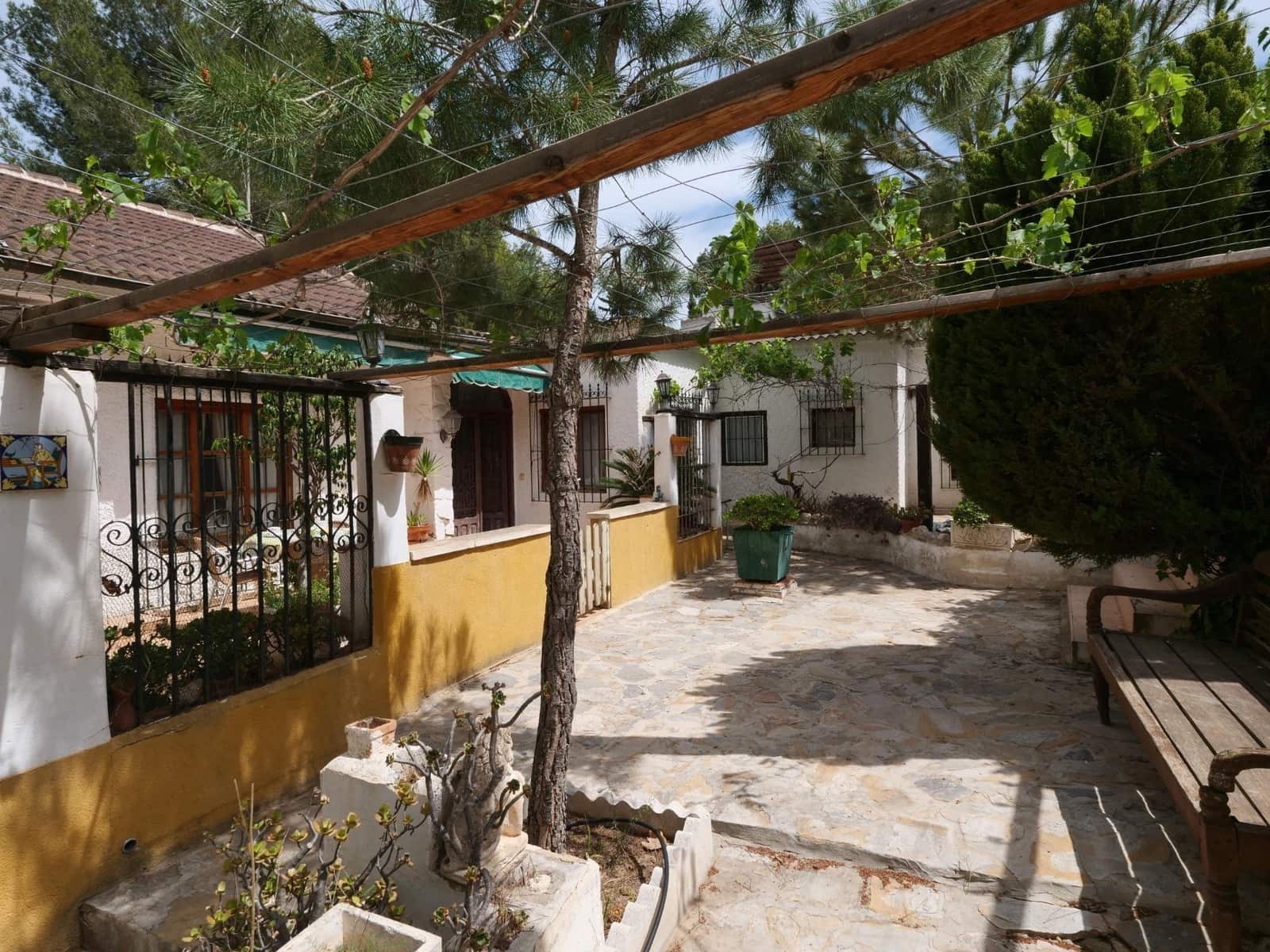 6 Zimmer Villa zu verkaufen in Los Balcones mit Pool Garage - 499.000 € (Ref: 9846657)