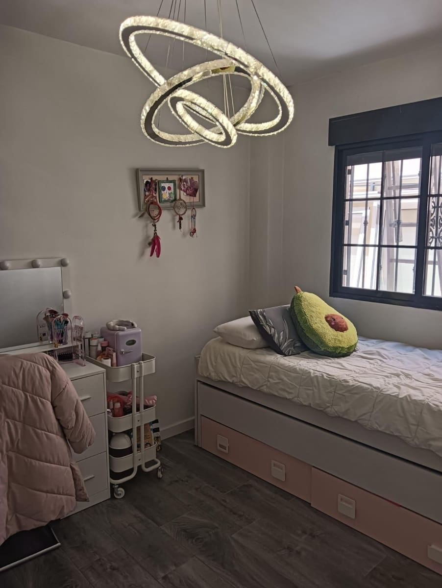 Adosado de 4 habitaciones en Aguas Nuevas en venta con piscina - 319.990 € (Ref: 9846658)