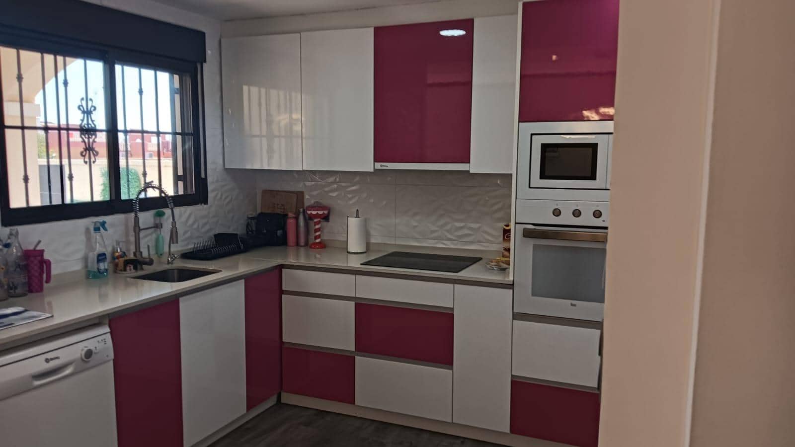 4 bedroom Terraced Villa for sale in Aguas Nuevas with pool - € 317,990 (Ref: 9846658)