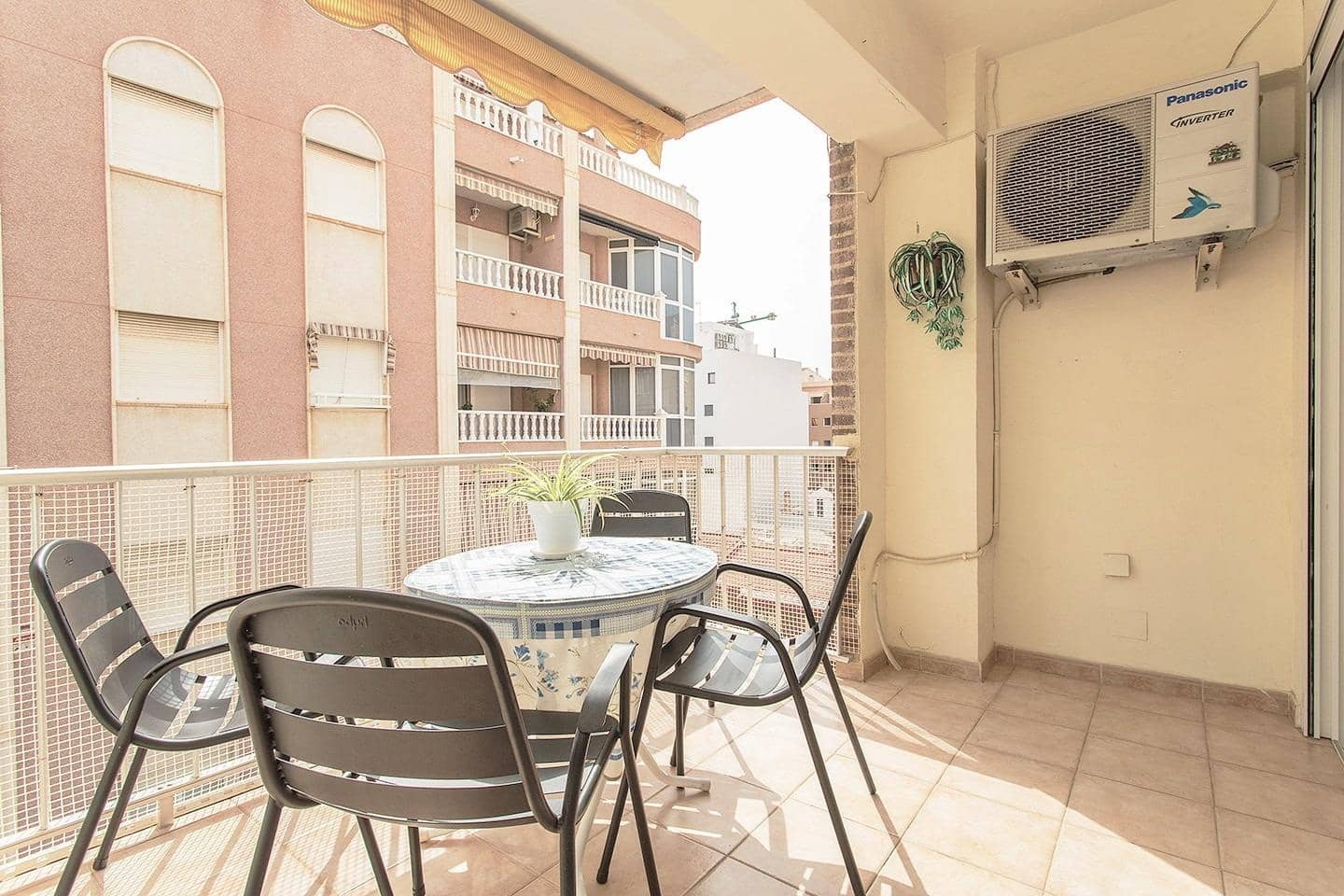 3 soveværelse Lejlighed til salg i Torrevieja - € 220.000 (Ref: 9851970)