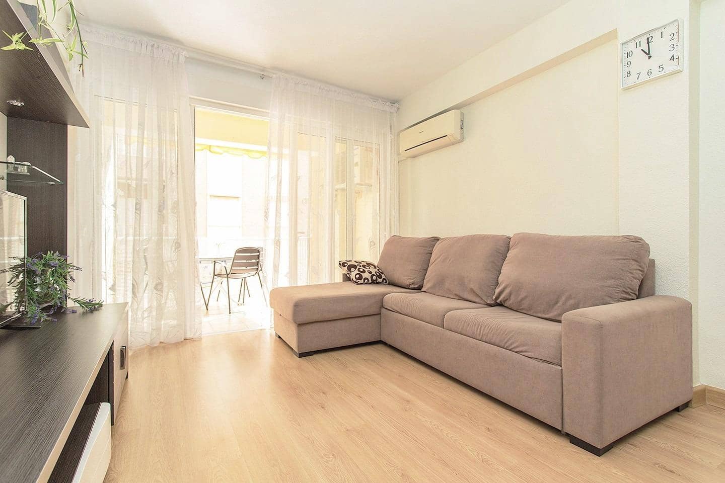 3 soveværelse Lejlighed til salg i Torrevieja - € 220.000 (Ref: 9851970)
