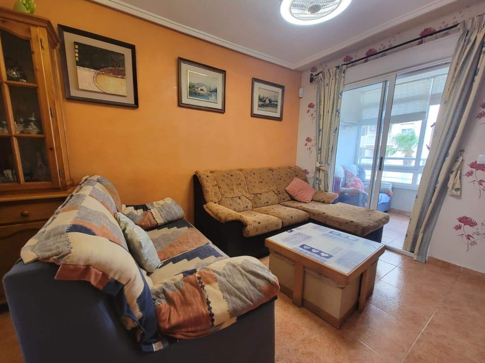 2 soverom Leilighet til salgs i Torrevieja med svømmebasseng - € 127 260 (Ref: 9851972)
