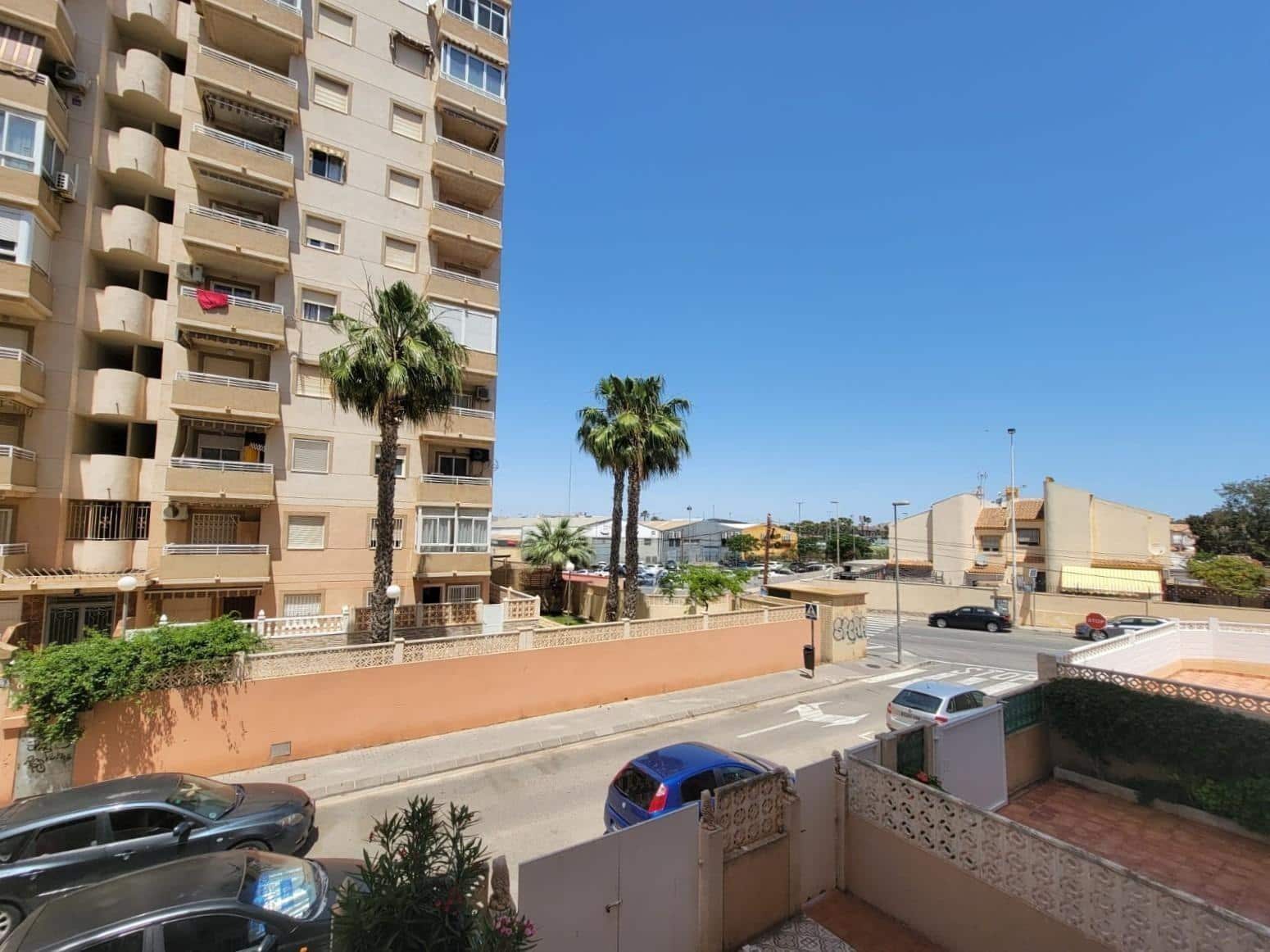 2 soverom Leilighet til salgs i Torrevieja med svømmebasseng - € 127 260 (Ref: 9851972)