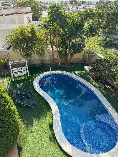 5 bedroom Villa for sale in Rojales with pool garage - € 630,000 (Ref: 9851975)