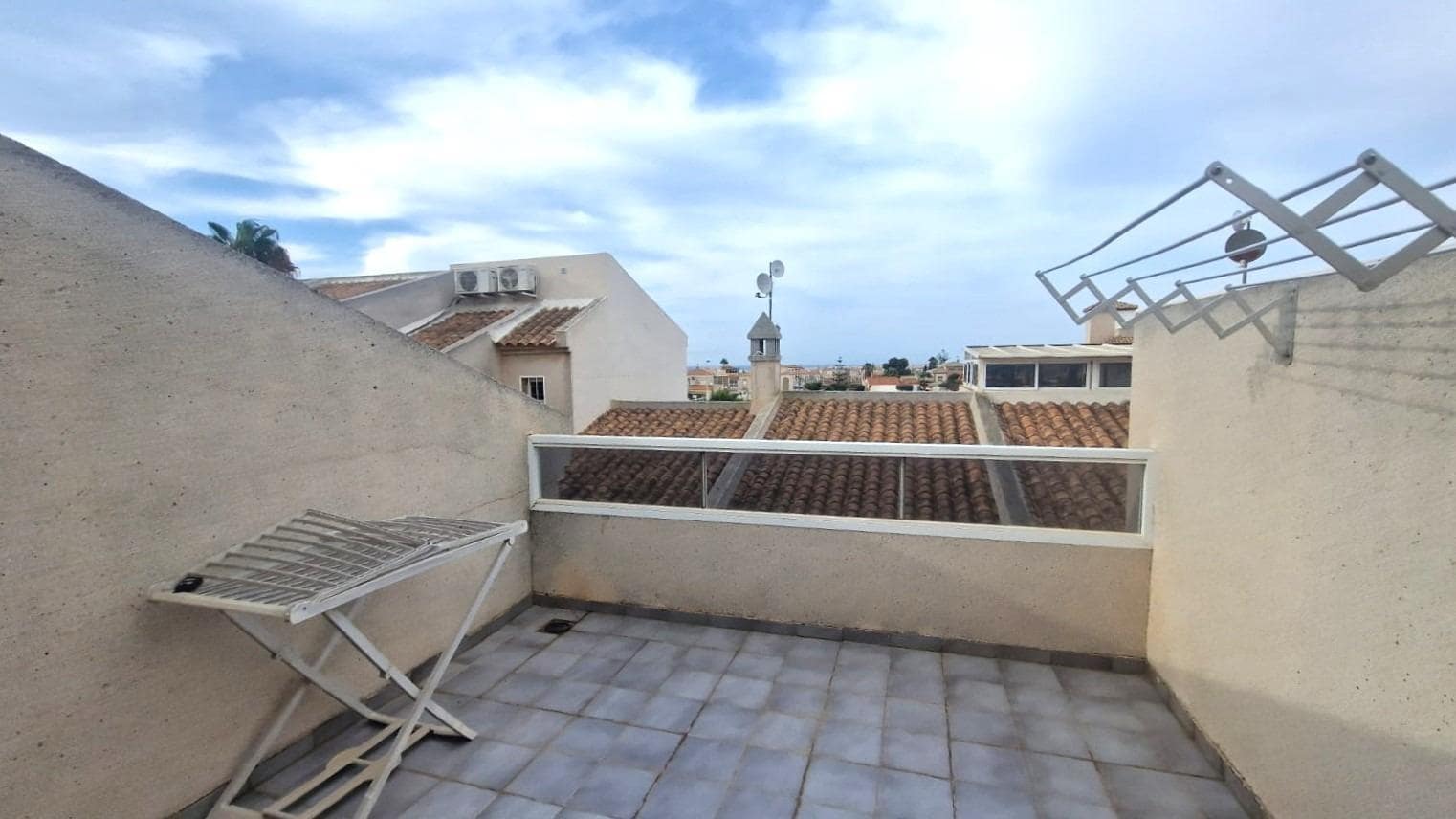 3 soverom Leilighet til salgs i Aguas Nuevas med svømmebasseng garasje - € 210 000 (Ref: 9851977)
