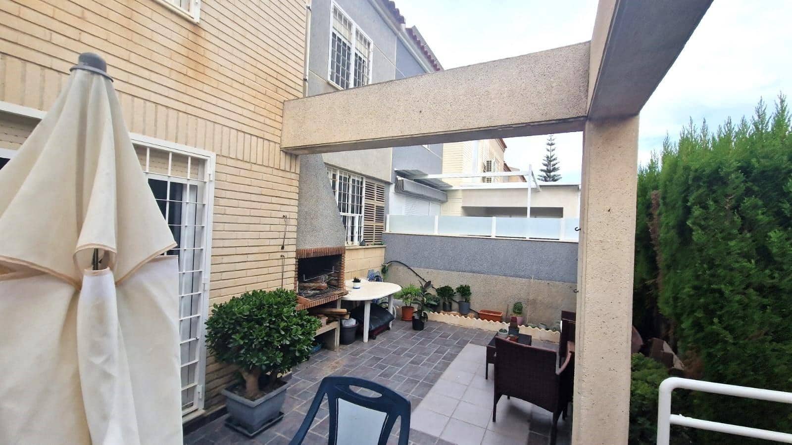 3 soverom Leilighet til salgs i Aguas Nuevas med svømmebasseng garasje - € 210 000 (Ref: 9851977)