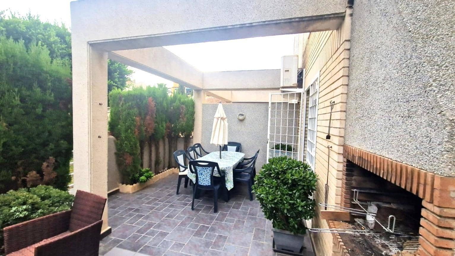 3 soverom Leilighet til salgs i Aguas Nuevas med svømmebasseng garasje - € 210 000 (Ref: 9851977)
