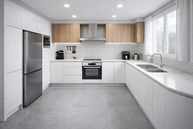 5 sypialnia Mieszkanie na sprzedaż w Oliva - 170 000 € (Ref: 9858144)