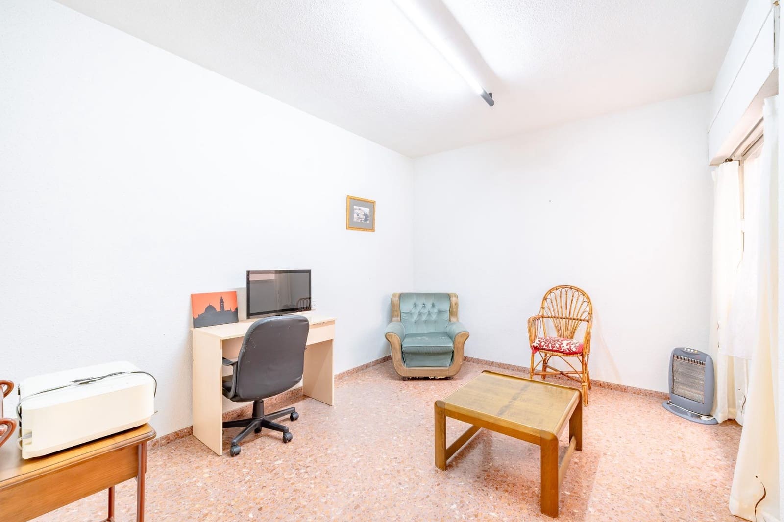5 sypialnia Mieszkanie na sprzedaż w Oliva - 170 000 € (Ref: 9858144)