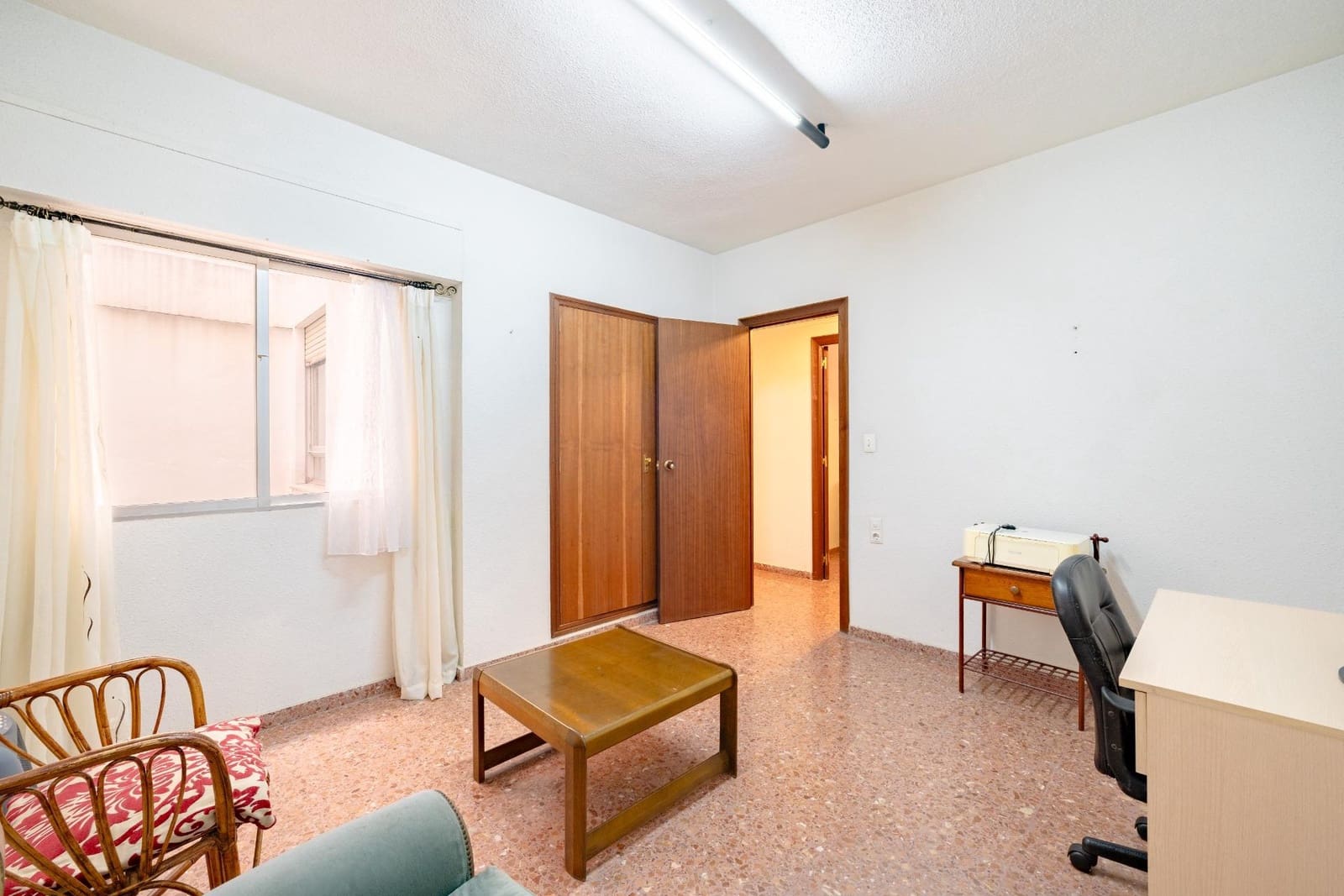 5 sypialnia Mieszkanie na sprzedaż w Oliva - 170 000 € (Ref: 9858144)