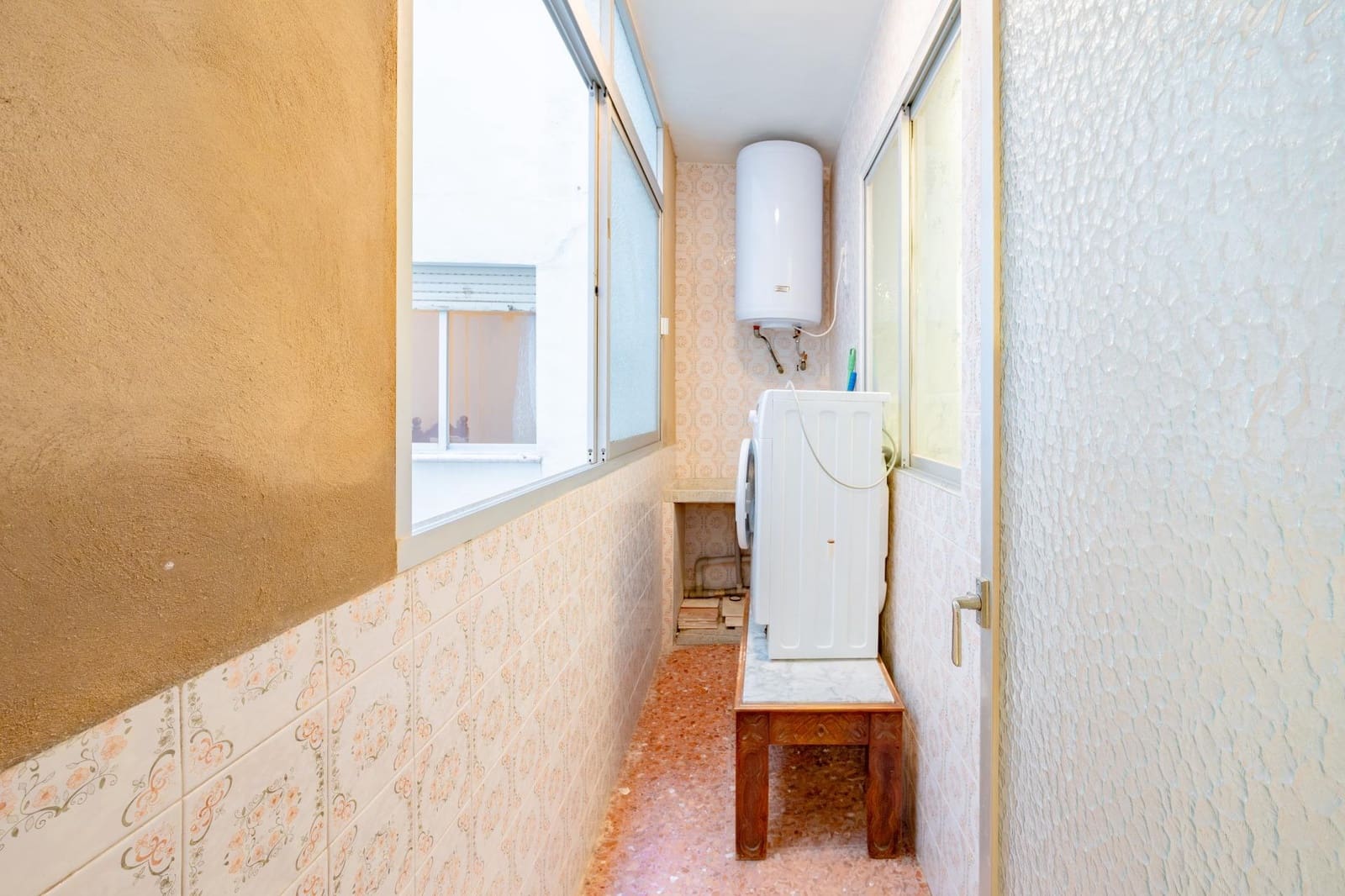 5 sypialnia Mieszkanie na sprzedaż w Oliva - 170 000 € (Ref: 9858144)