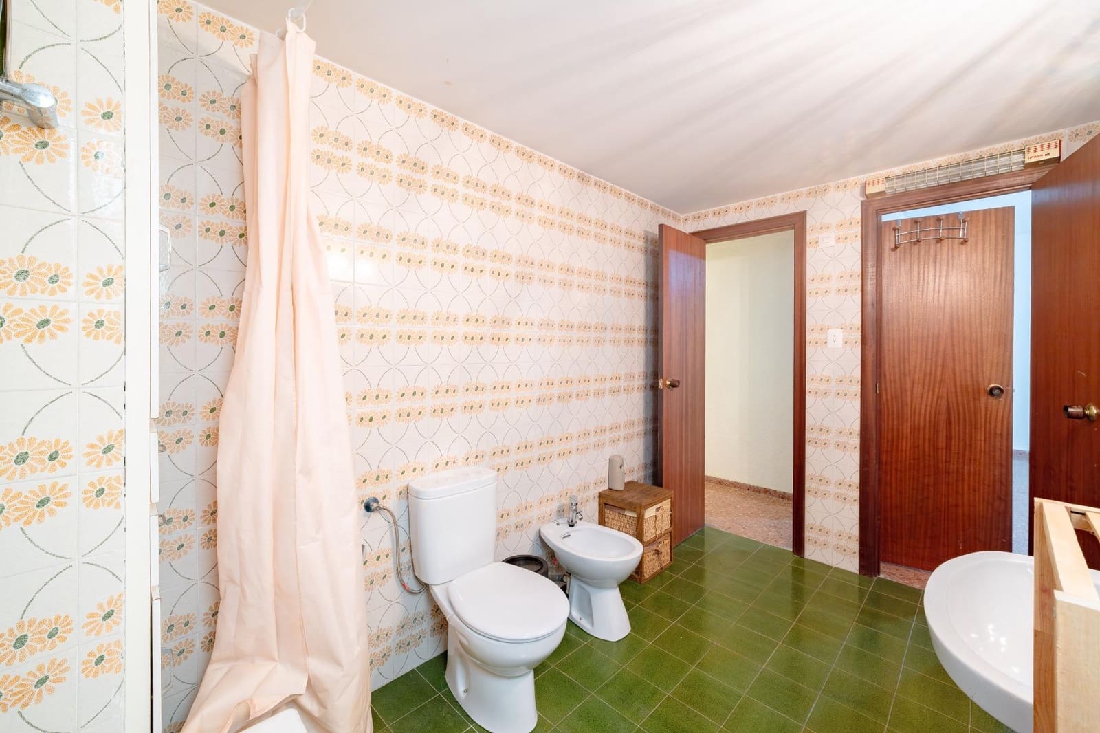 5 sypialnia Mieszkanie na sprzedaż w Oliva - 170 000 € (Ref: 9858144)