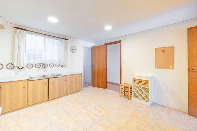 4 slaapkamer Flat te koop in Oliva - € 160.000 (Ref: 9858144)