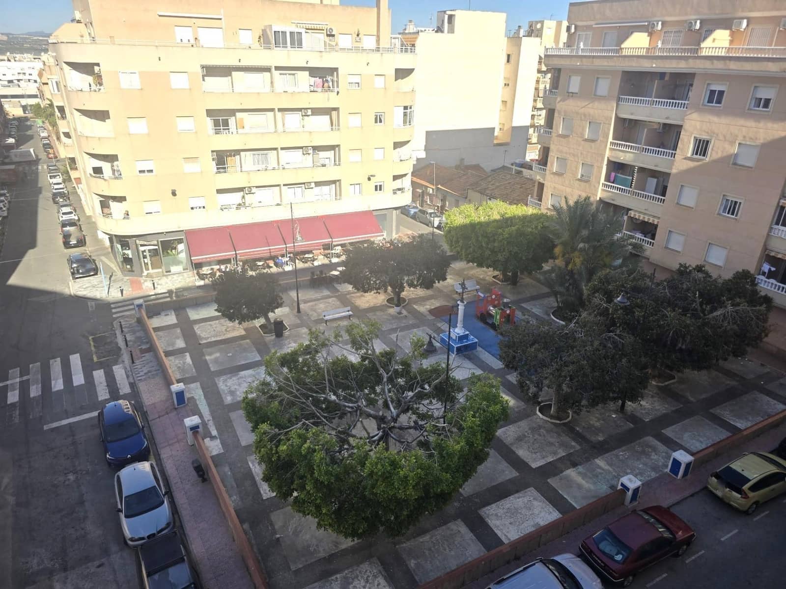 2 makuuhuone Huoneisto myytävänä paikassa Torrevieja - 149 900 € (Ref: 9860306)