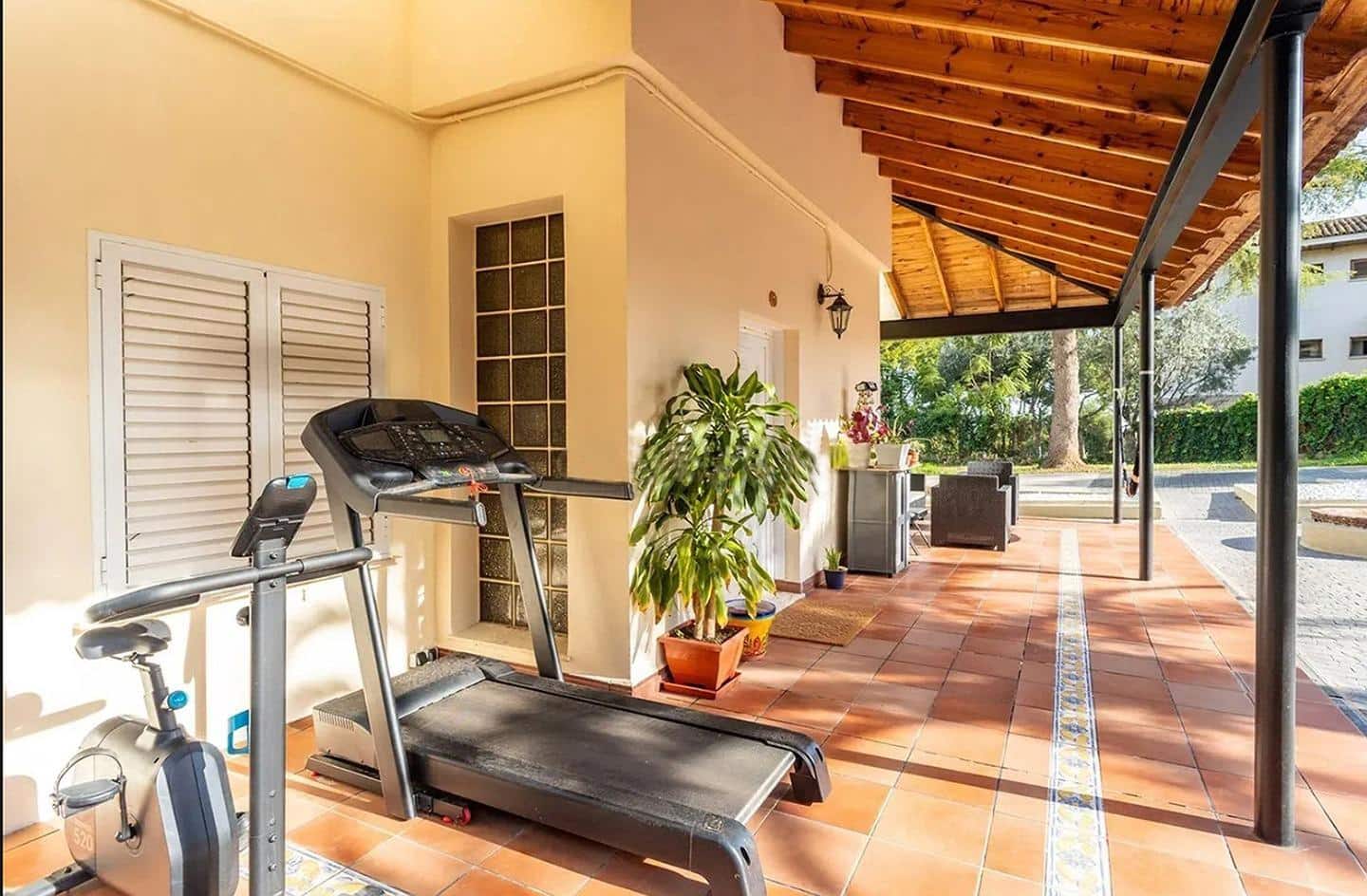 9 sovrum Villa till salu i Torrent med pool garage - 885 000 € (Ref: 9860307)