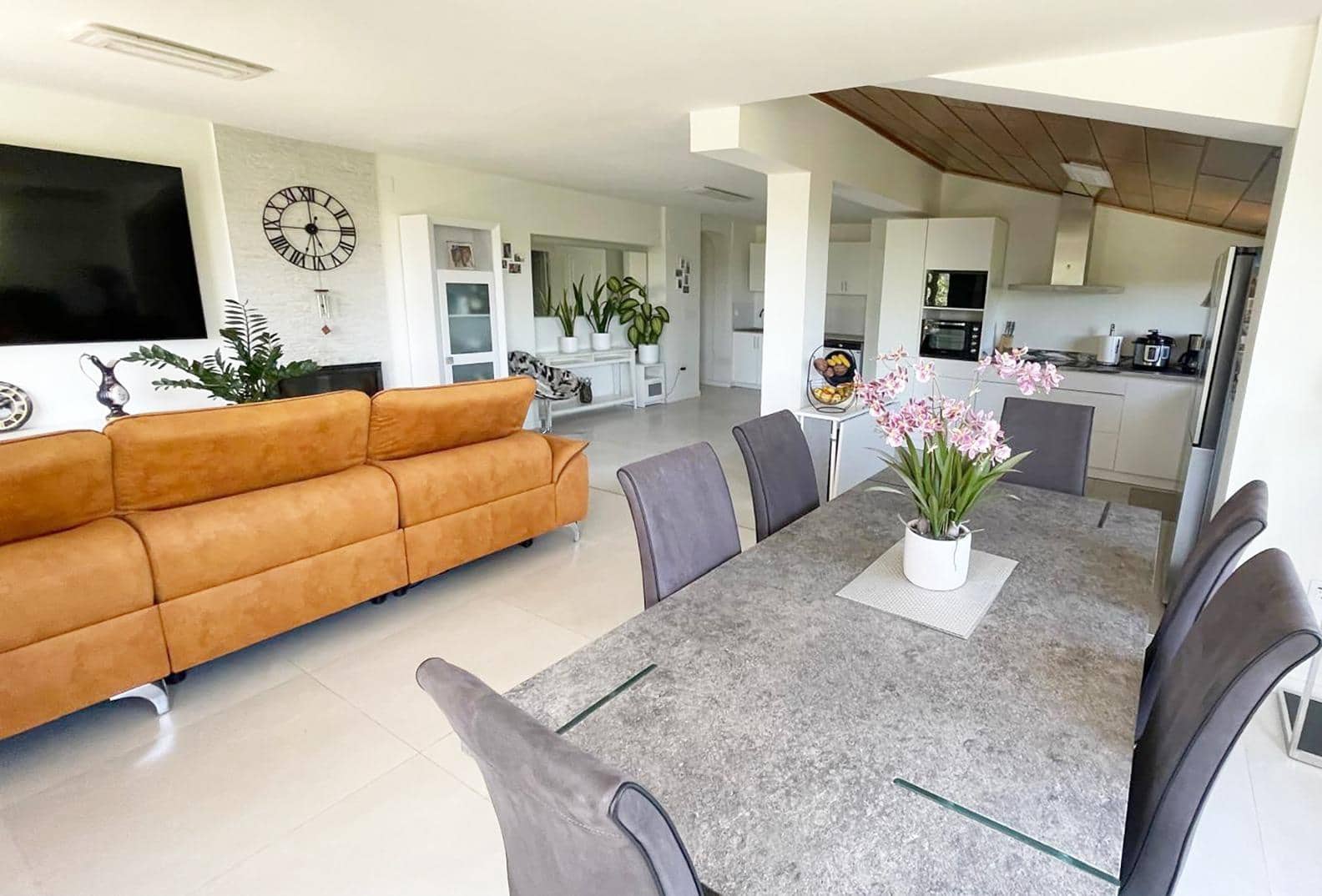 9 sovrum Villa till salu i Torrent med pool garage - 885 000 € (Ref: 9860307)