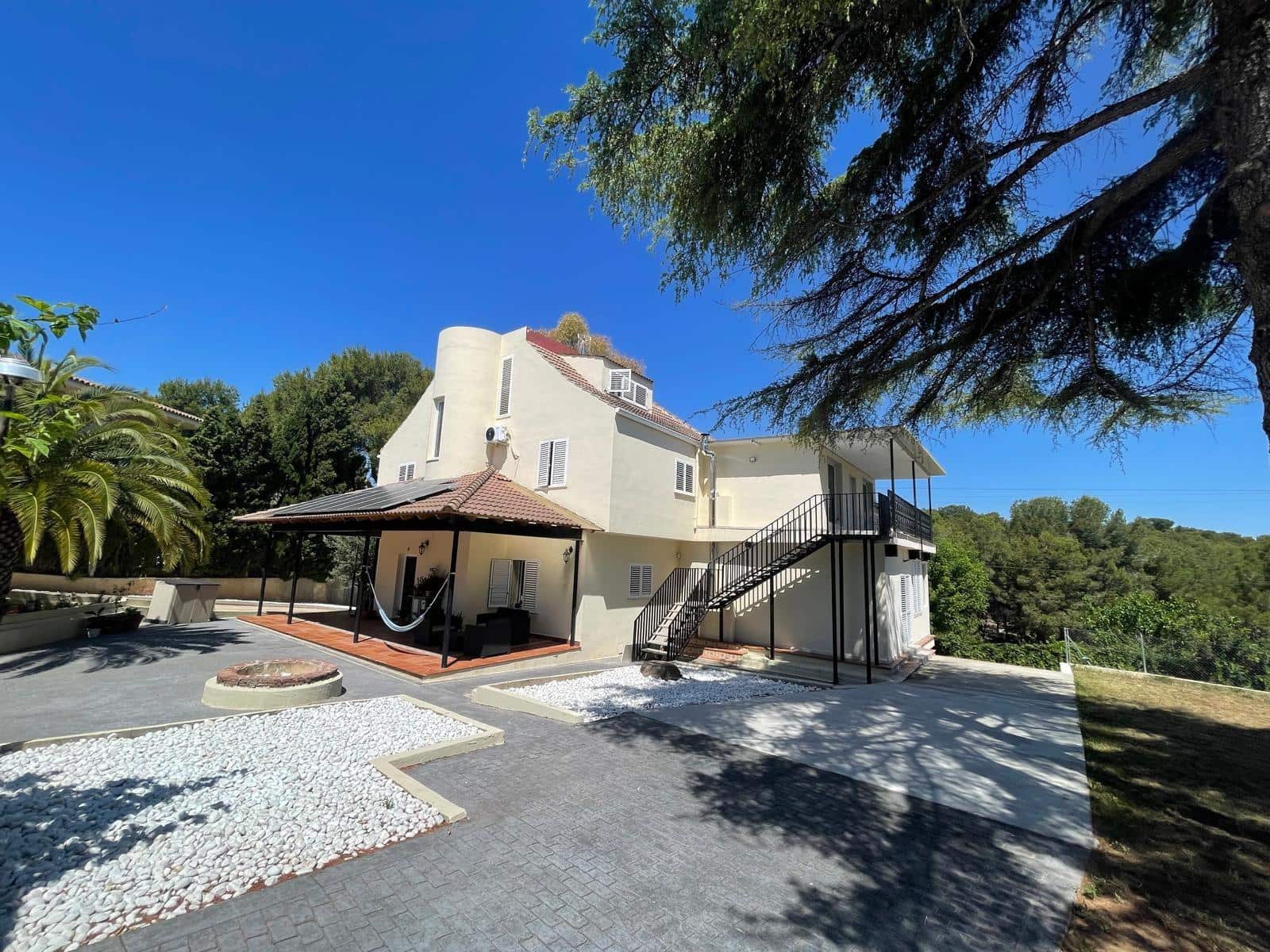 9 sovrum Villa till salu i Torrent med pool garage - 885 000 € (Ref: 9860307)
