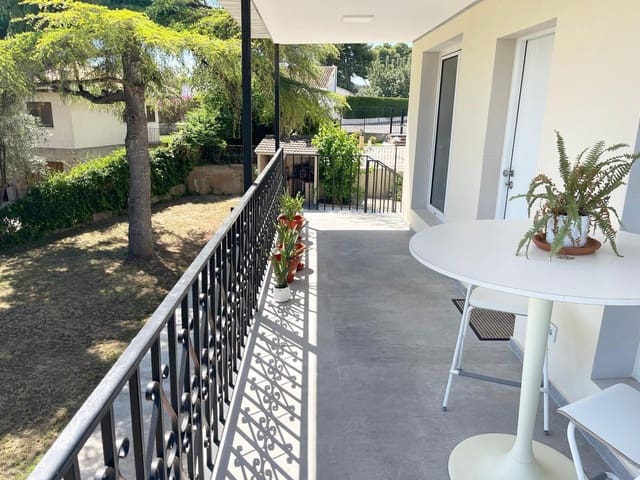 Chalet de 9 habitaciones en Torrent en venta con piscina garaje - 799.000 € (Ref: 9860307)