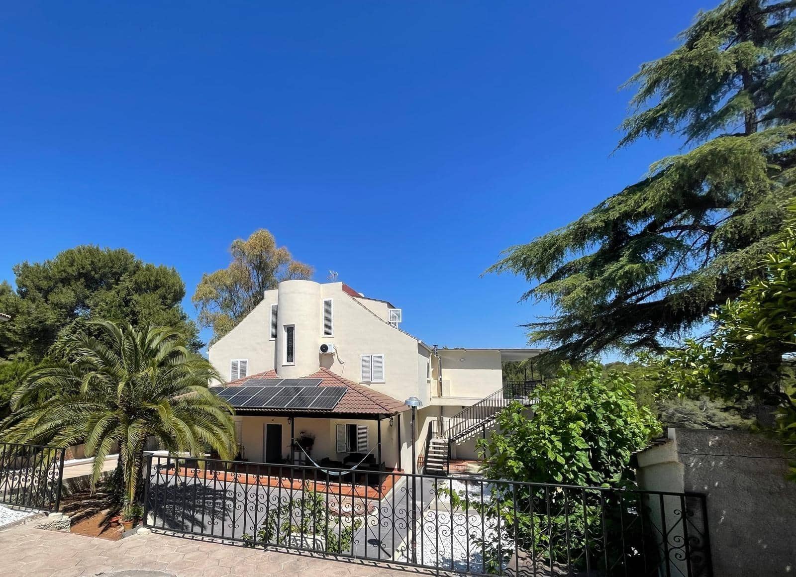 9 bedroom Villa for sale in Torrent with pool garage - € 799,000 (Ref: 9860307)