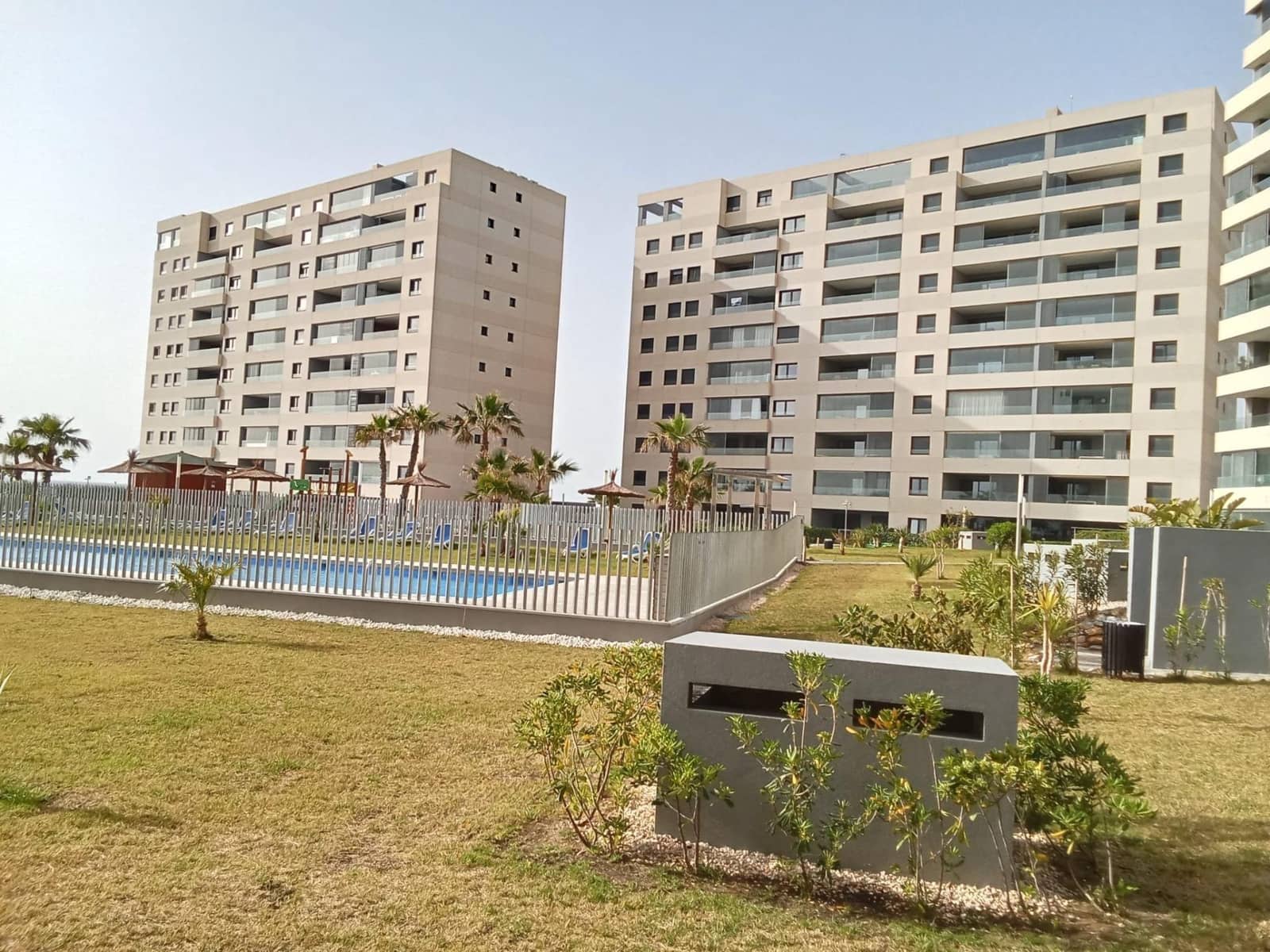 2 bedroom Apartment for sale in Punta Prima with pool - € 509,000 (Ref: 9862059)
