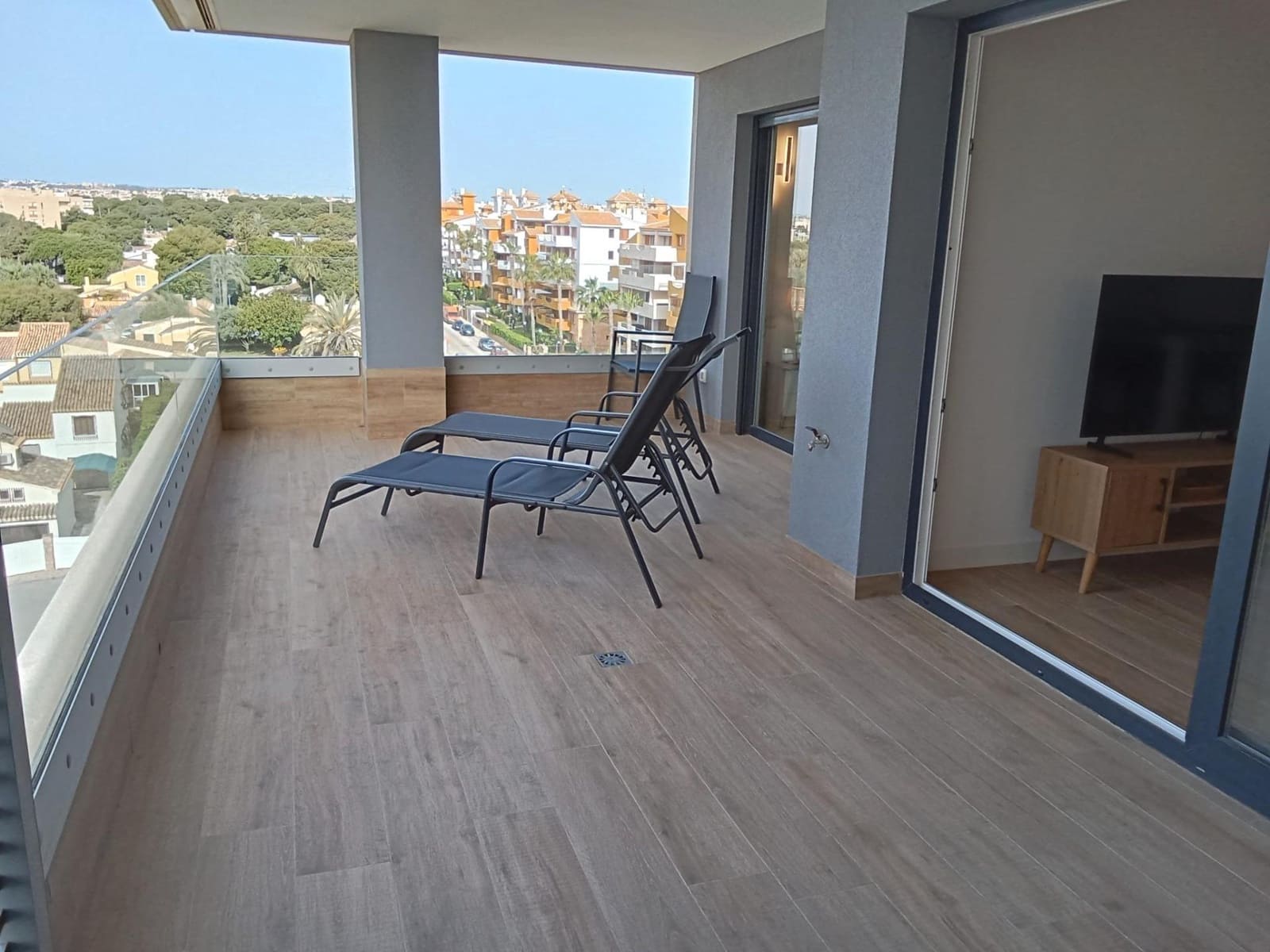 2 bedroom Apartment for sale in Punta Prima with pool - € 539,000 (Ref: 9862060)