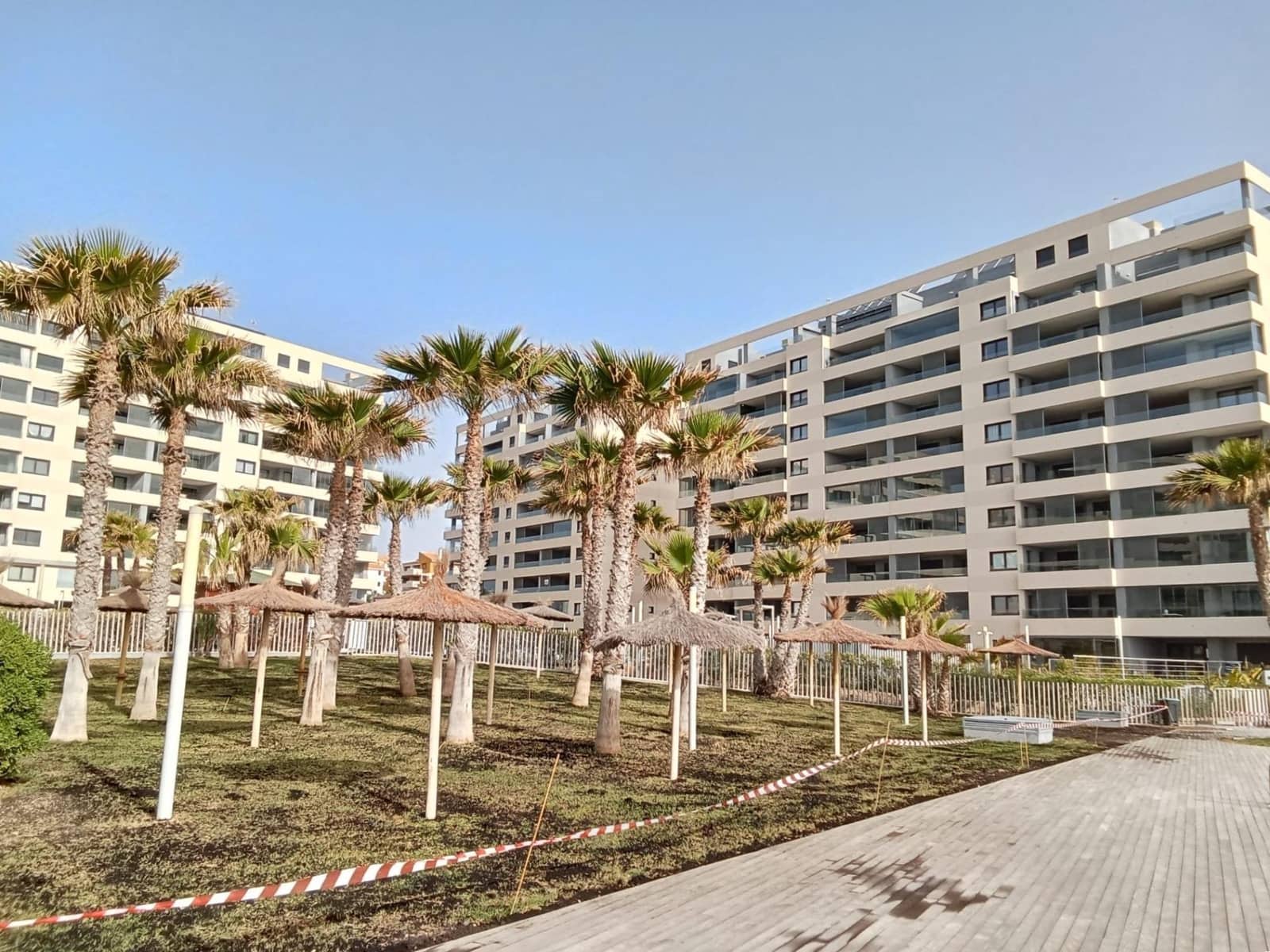 2 bedroom Apartment for sale in Punta Prima with pool - € 539,000 (Ref: 9862060)