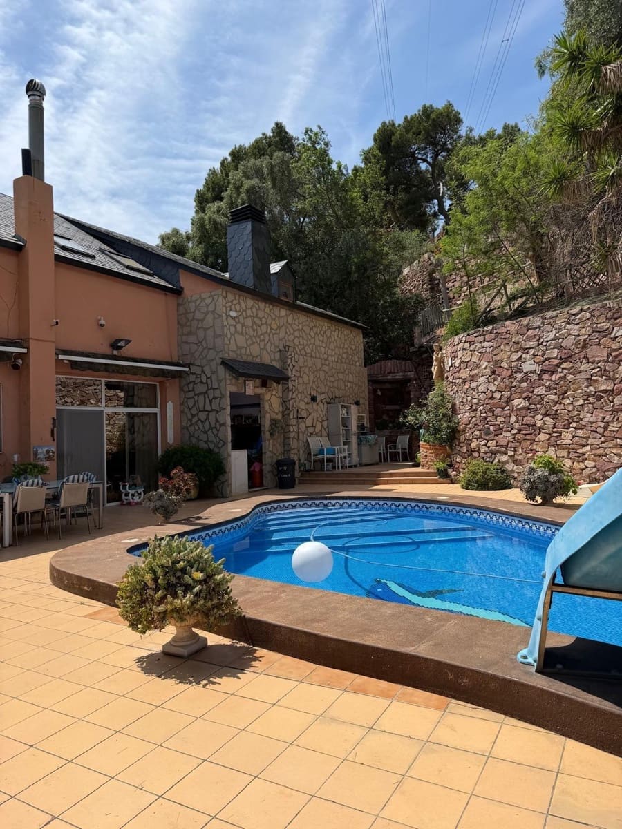 5 chambre Villa/Maison à vendre à Sagunto / Sagunt avec piscine garage - 580 000 € (Ref: 9862062)