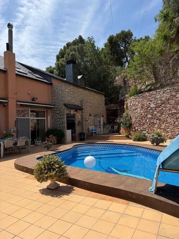 5 chambre Villa/Maison à vendre à Sagunto / Sagunt avec piscine garage - 580 000 € (Ref: 9862062)