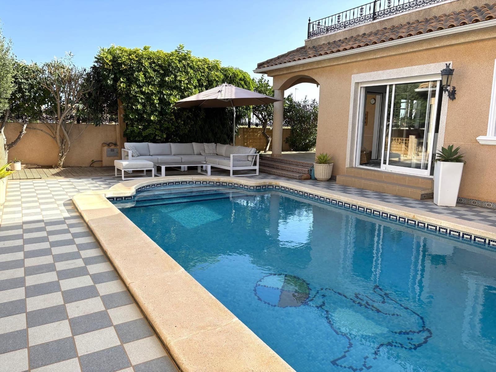 7 soverom Villa til salgs i Torre de la Horadada med svømmebasseng - € 850 000 (Ref: 9865408)