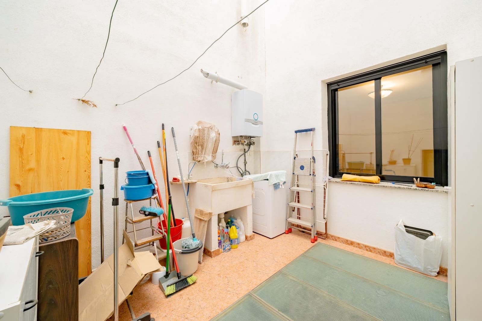 4 sypialnia Dom na sprzedaż w Castello de la Plana z garażem - 380 000 € (Ref: 9868901)