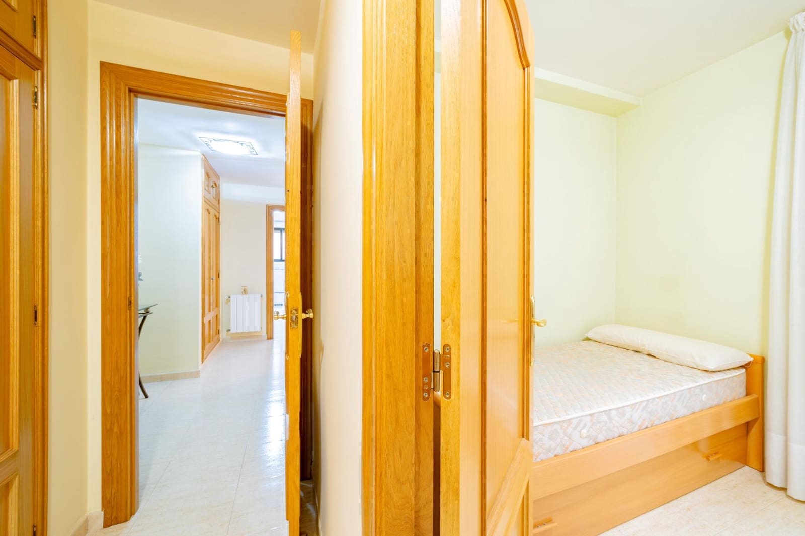 4 sypialnia Dom na sprzedaż w Castello de la Plana z garażem - 380 000 € (Ref: 9868901)