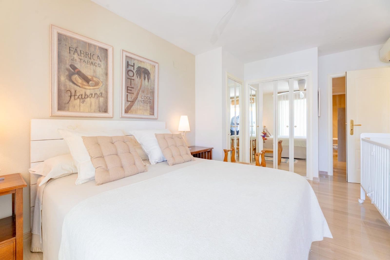 4 quarto Apartamento para venda em Arenal com piscina garagem - 950 000 € (Ref: 9885058)
