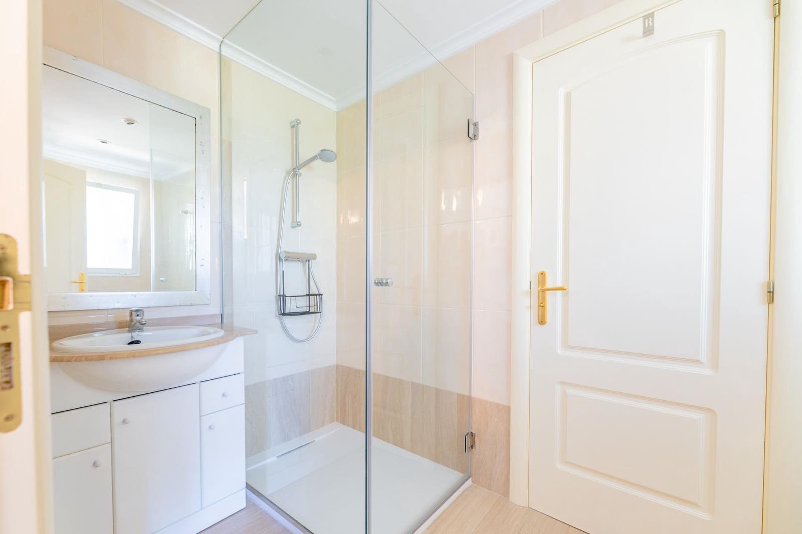 4 quarto Apartamento para venda em Arenal com piscina garagem - 950 000 € (Ref: 9885058)