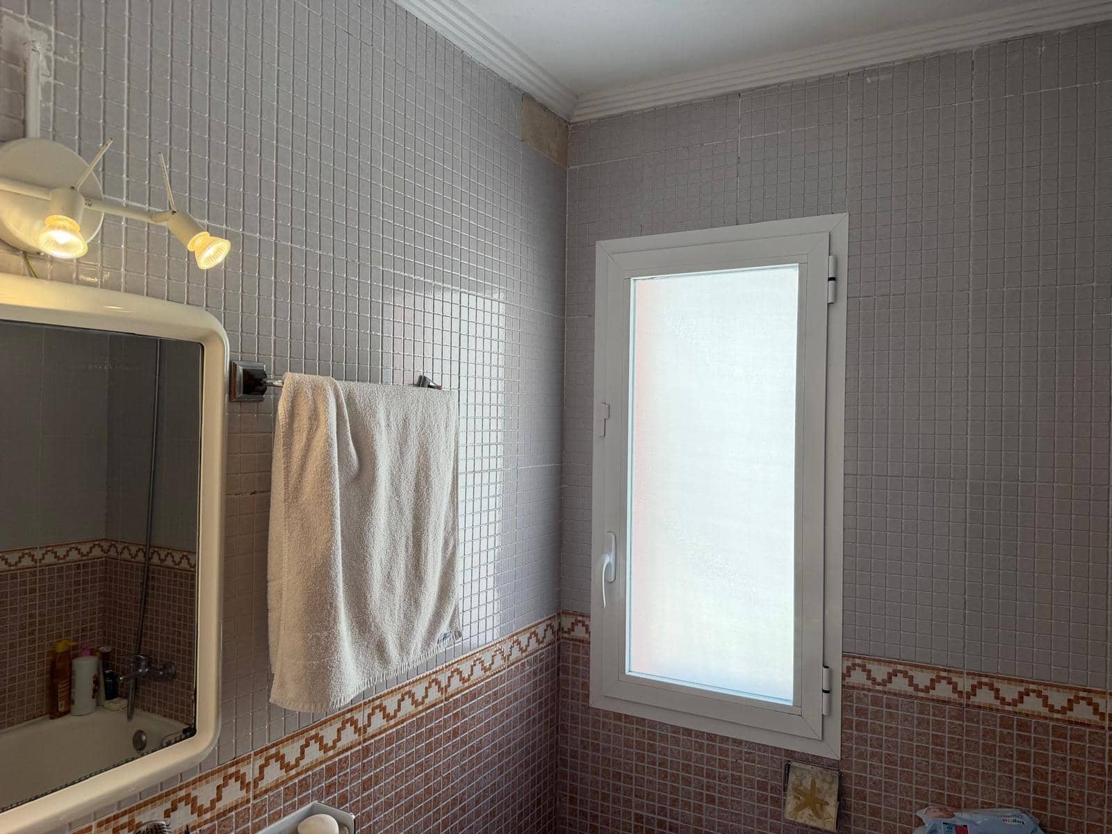 Adosado de 2 habitaciones en Calpe / Calp en venta con piscina garaje - 285.000 € (Ref: 9885059)
