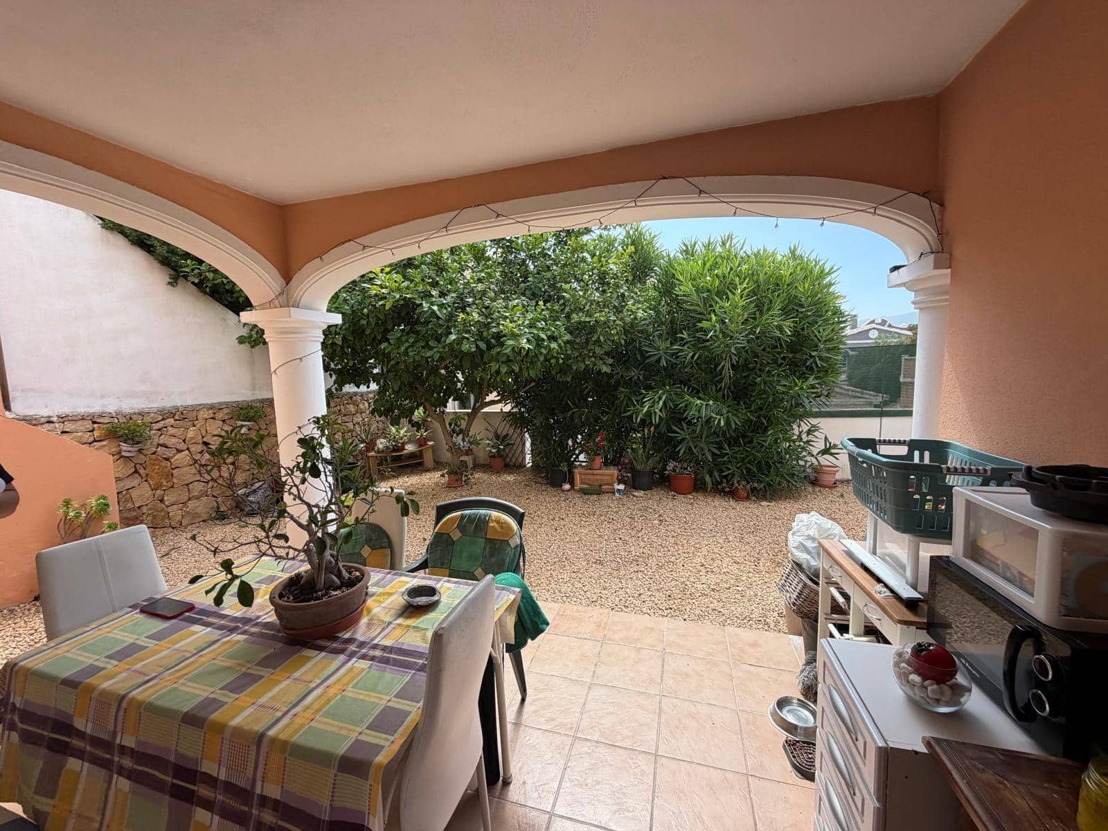 Adosado de 2 habitaciones en Calpe / Calp en venta con piscina garaje - 285.000 € (Ref: 9885059)