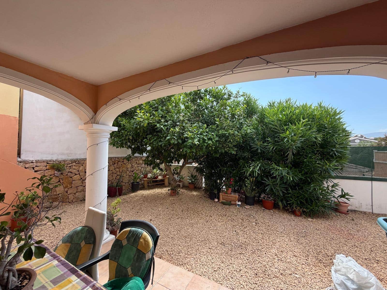Adosado de 2 habitaciones en Calpe / Calp en venta con piscina garaje - 285.000 € (Ref: 9885059)