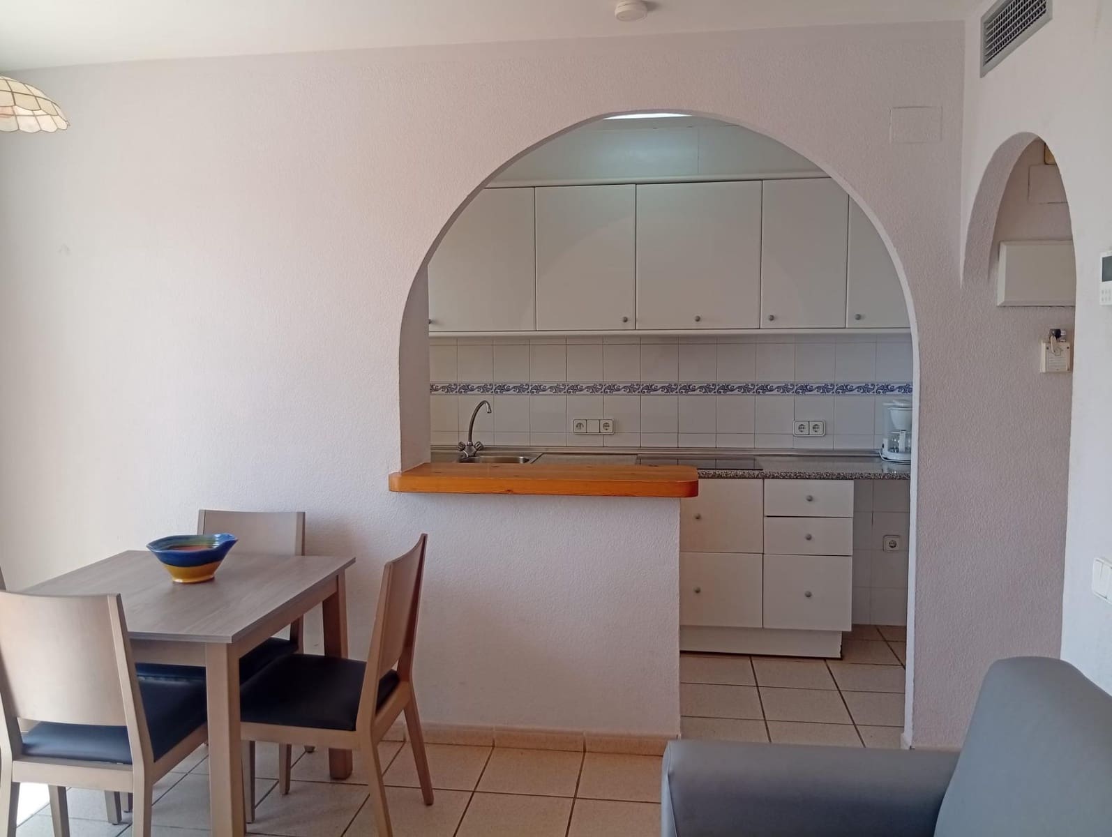 1 sovrum Bungalow till salu i Calpe / Calp med pool - 180 000 € (Ref: 9885060)